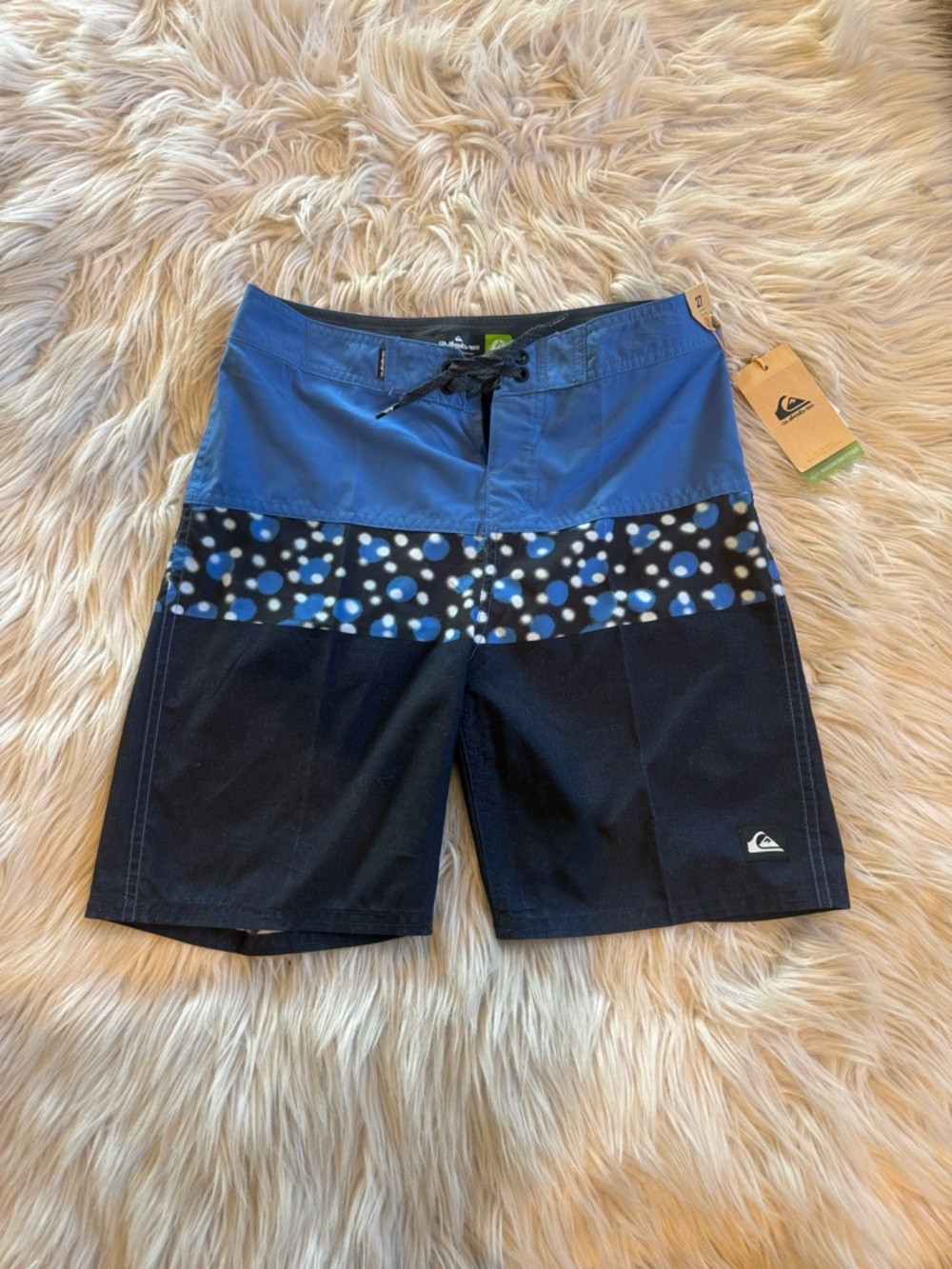 Quiksilver Kid’s Boys Blue & Black Hybrid Boardshorts with Dot Stripe Size 27